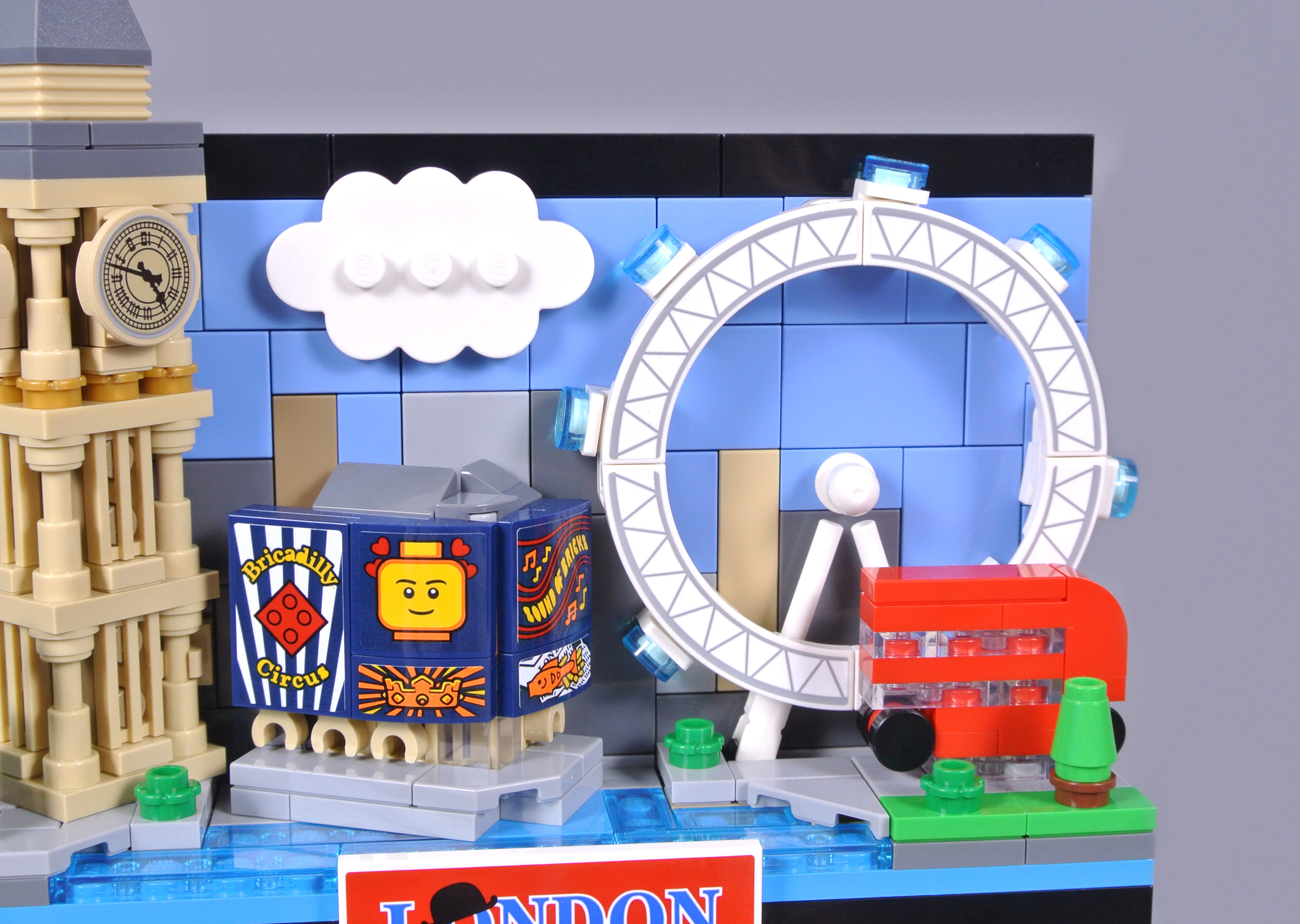 LEGO Creator 40569 London Postcard review | Brickset